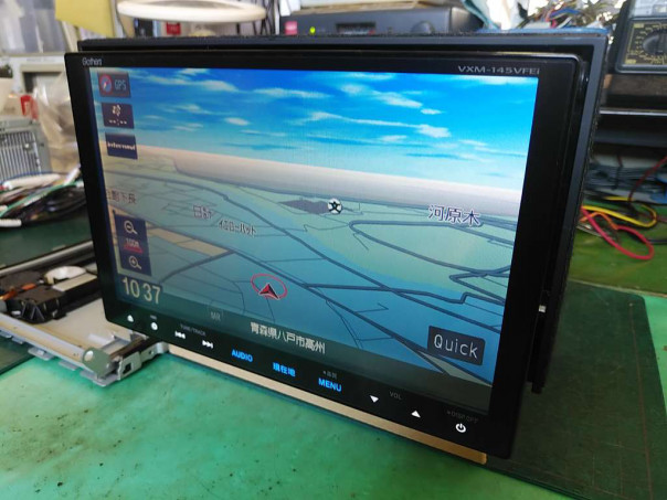 CQ-UH03J0CJ、VXM-145VFEi、故障、分解、修理。ディスプレイ開閉不良 