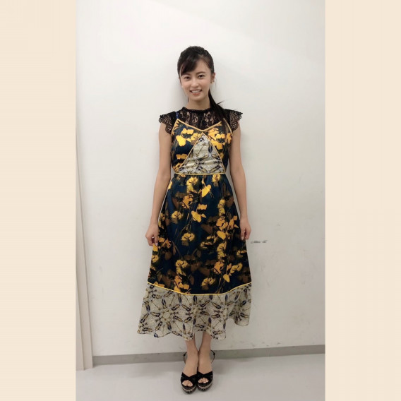 タレント小島瑠璃子 様 ご着用商品 Yuikanamori Officialblog