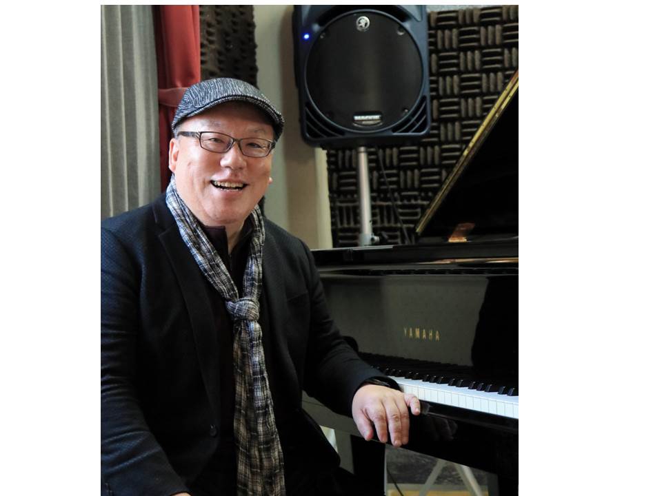 design ジャズピアニスト川合彰のホームページ