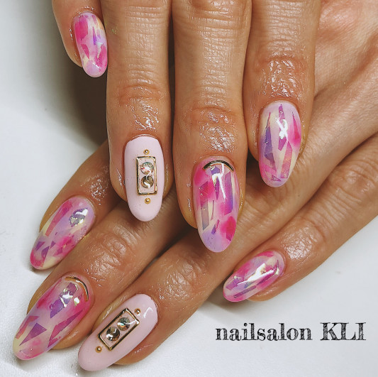 カラフルキラキラ 常総市のネイルサロンキレイ Nailsalon Kli