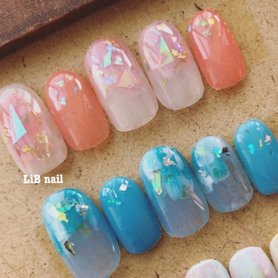 寒色派 暖色派 初夏のニュアンスネイル Lib Nail