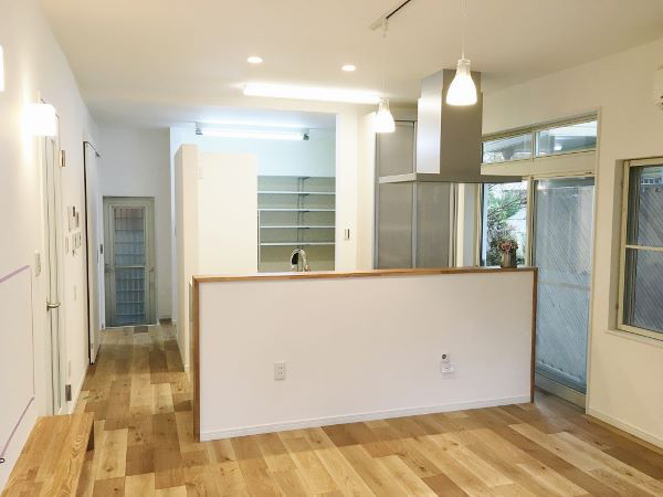 こだわりキッチンパントリーのアイデア 6 リフォマガ