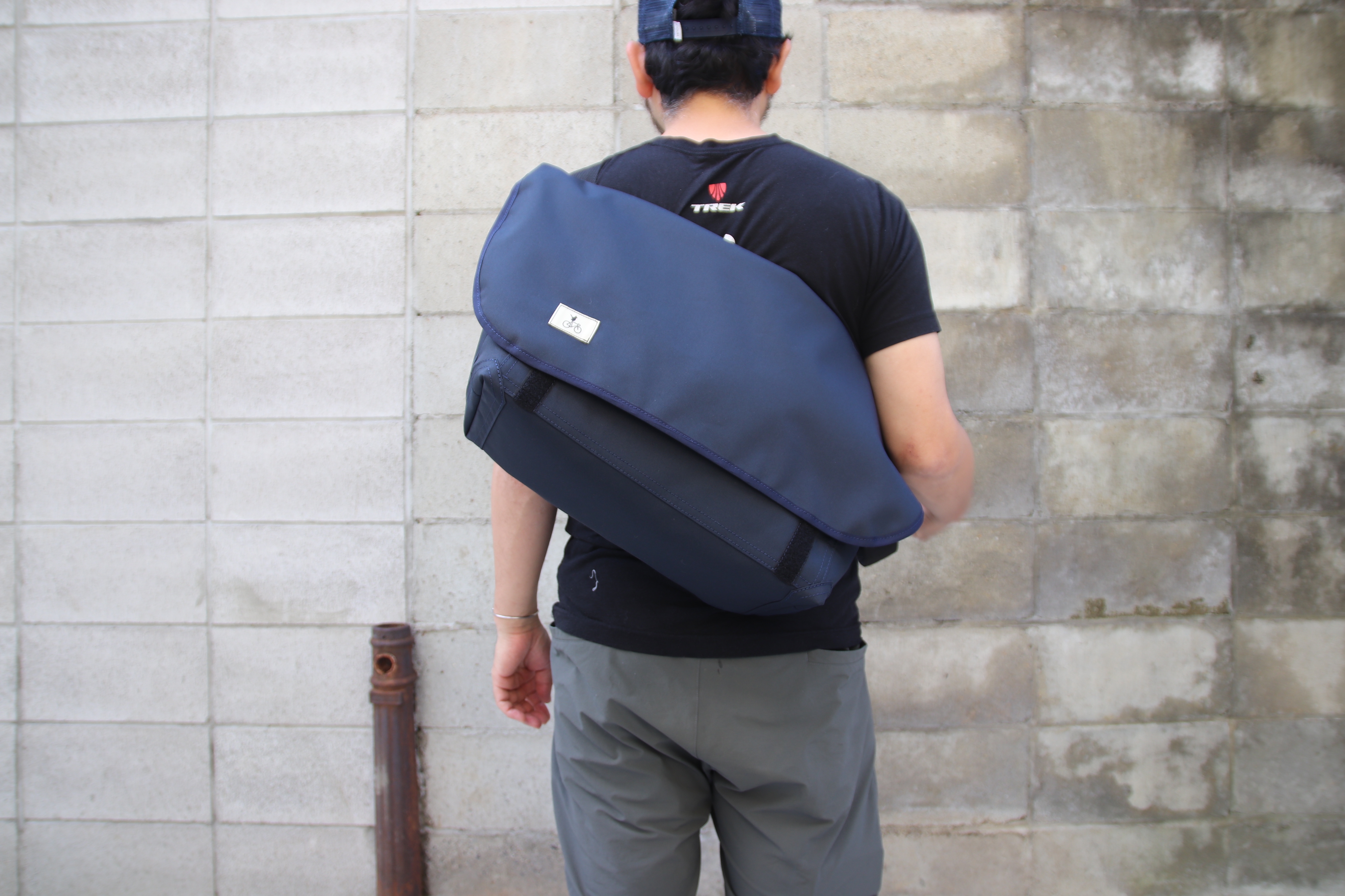 メッセンジャーバッグSとMの間のサイズ | Cosset-Bags/コゼバッグ