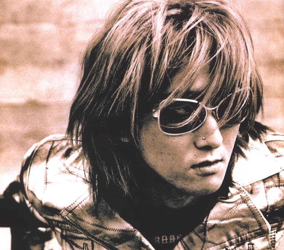 ファン必見☆⭐︎LUNA SEA★　レア貴重VHS 3本セット　激美品☆状態◎ Amazon.co.jp: LUNA SEA グッズセット当時物 : Toys & Games