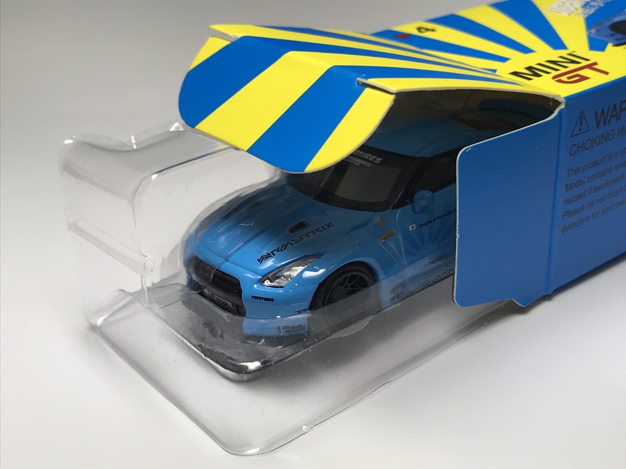 MINI GT LB☆WORKS Nissan GT-R Light Blue (RHD) | minicareo
