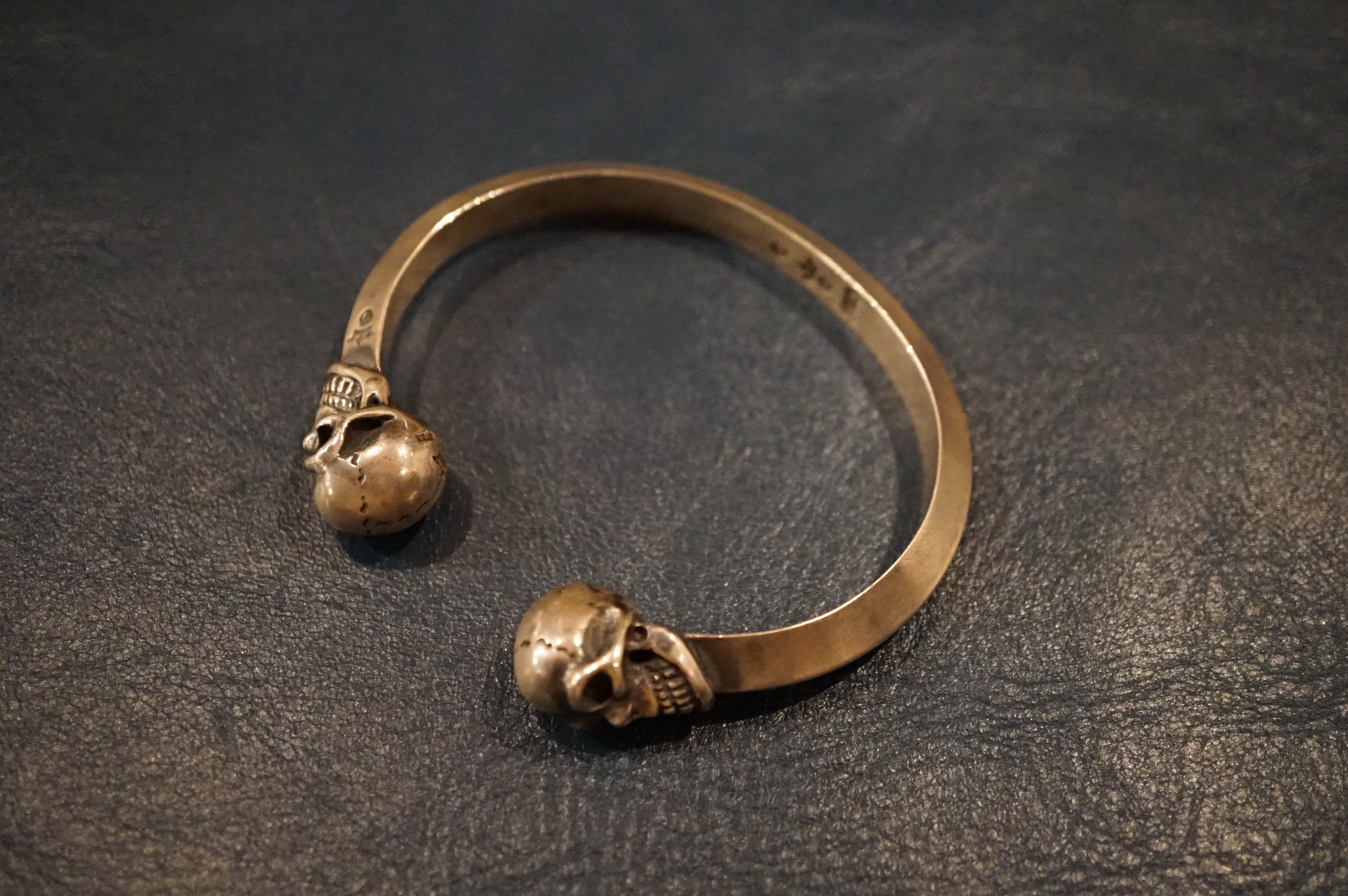 gabor gaboratory トライアングルバングル ハッピースカル