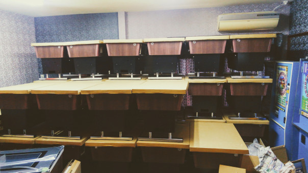 ついに導入 ゲーセンのテーブル筐体 パソコンの夢のコラボ 今日も今日とて島良一