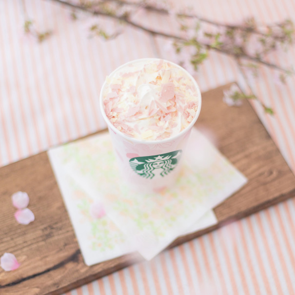 一足先に楽しむ春の訪れ さくら ストロベリー ピンク ミルク ラテとsakuraシリーズ18 Starbucks Coffee Japan