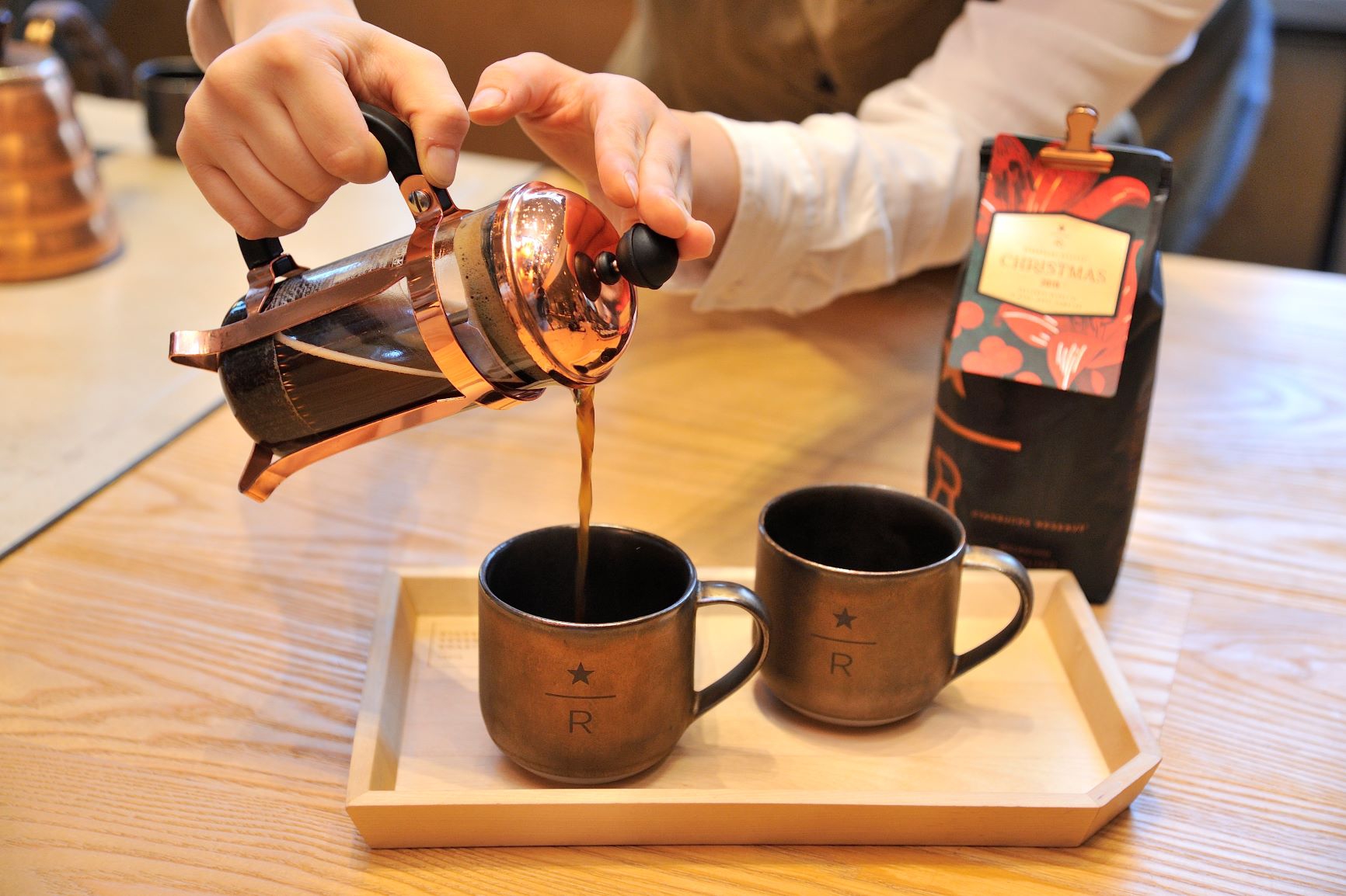 ホリデーシーズンに大切な人に贈りたい「スターバックス リザーブ