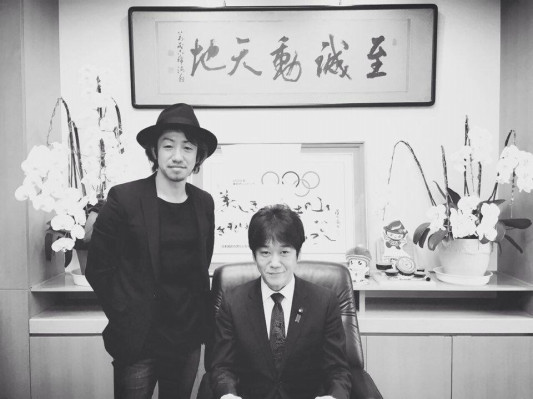 加藤秀視さんの教育機関への献本活動 瞑想 Dhyana 今 を歩む 加藤秀視さんの教育機関への献本活動 瞑想 Dhyana 今 を歩む