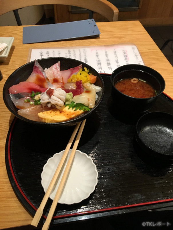 駐車場無 海鮮丼が美しい 大阪府西九条のさかな食堂moken モーケン のランチを実食 大阪食訪 気ままにうまいもんを綴るグルメブログ