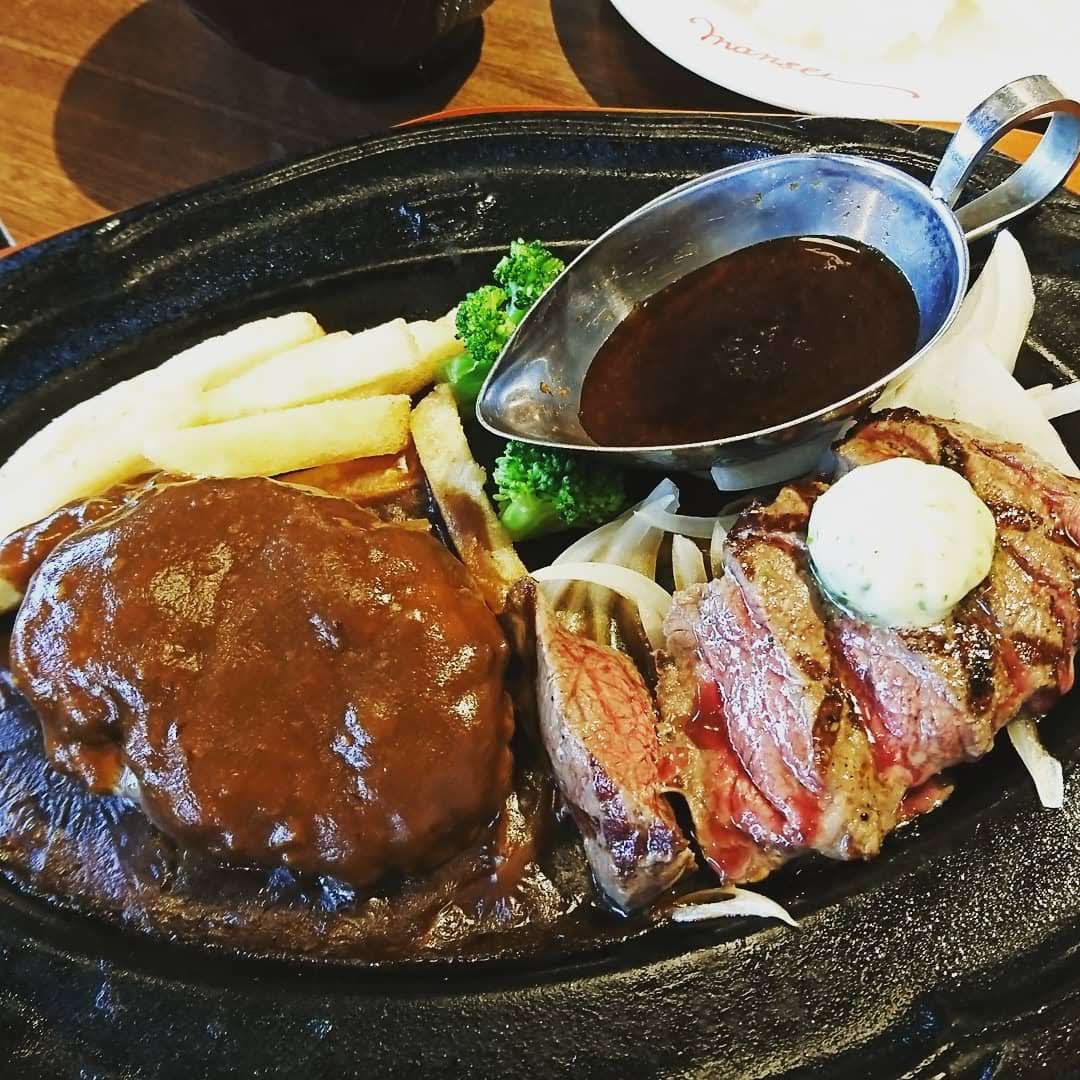 肉の万世」上尾店 実は歴史あるレストラン 名物「どら焼きソフト」も