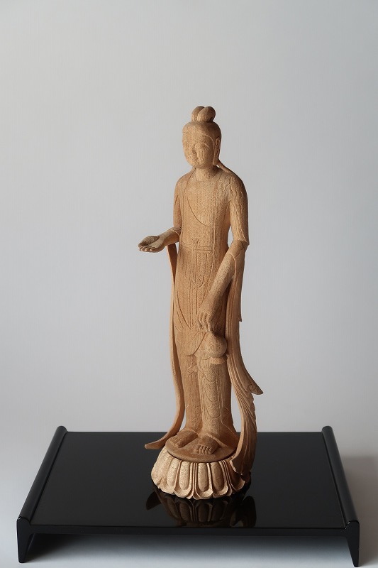 百済観音菩薩の仏像 | 木彫りの里上丹生 森彫刻所