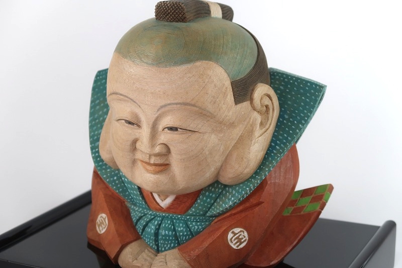 招き猫、福助、福恵見（ふくえみ） | 木彫りの里上丹生 森彫刻所