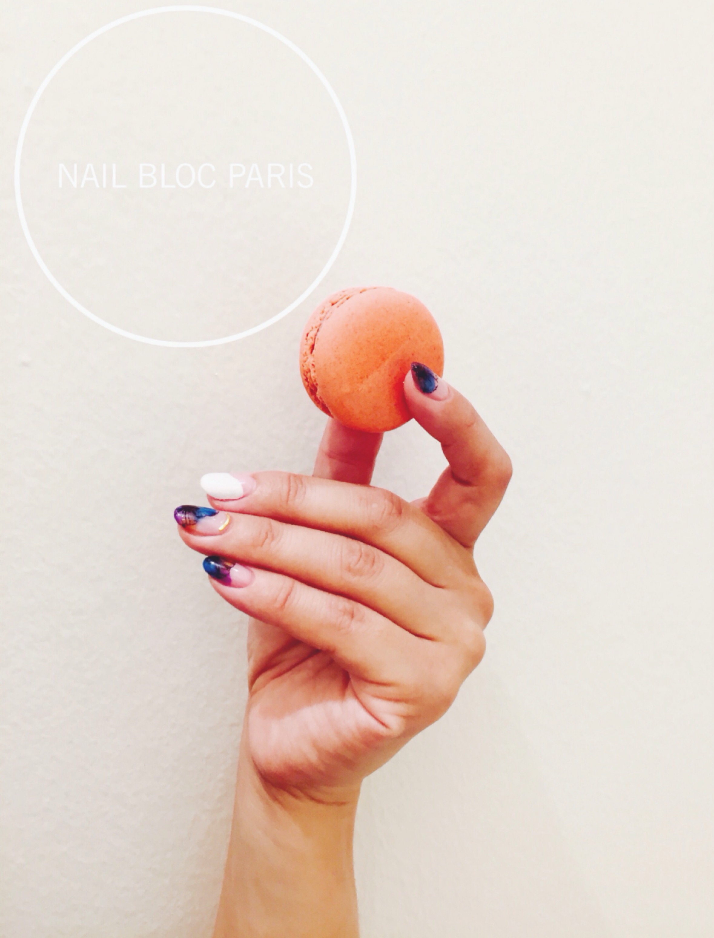 Nail Bloc Paris パリ フランスのネイルサロン Nail Shop In Paris France