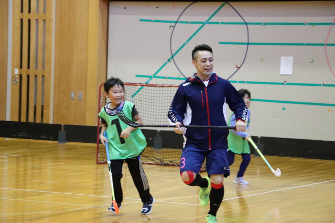 フロアボール日本代表選手が北海道に One All Shintoku ホームページ