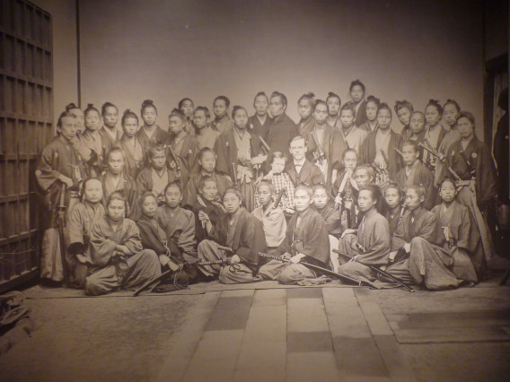 龍馬と歩く幕末長崎 フルベッキ写真 幕末タイムトラベル