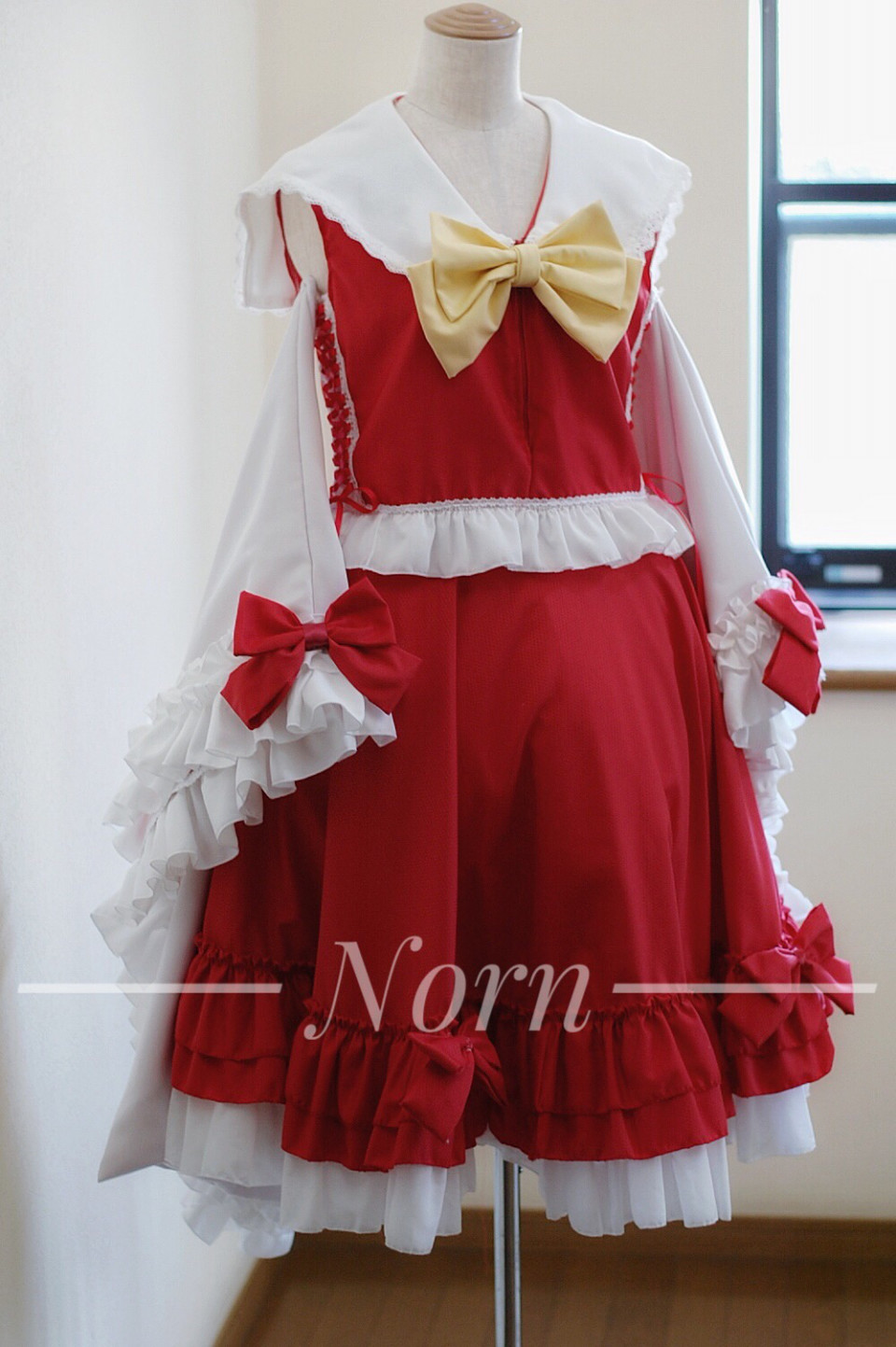 ◇最短当日発送☆ 痛ましい 東方Project 博麗霊夢 コスプレ 衣装 