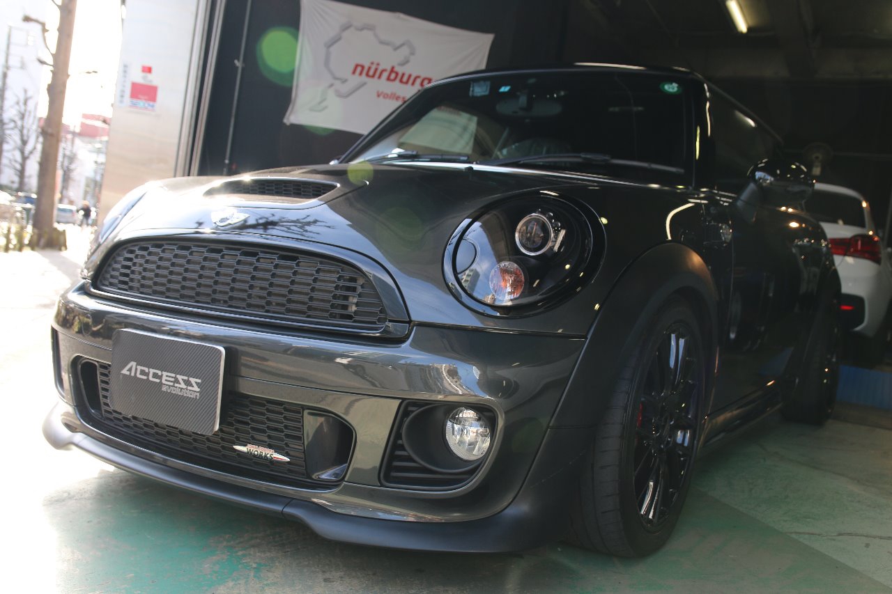 MINI Ｒ５６ ＪＣＷなお客様に、ＧＩＯＭＩＣタワーバーお取り付け