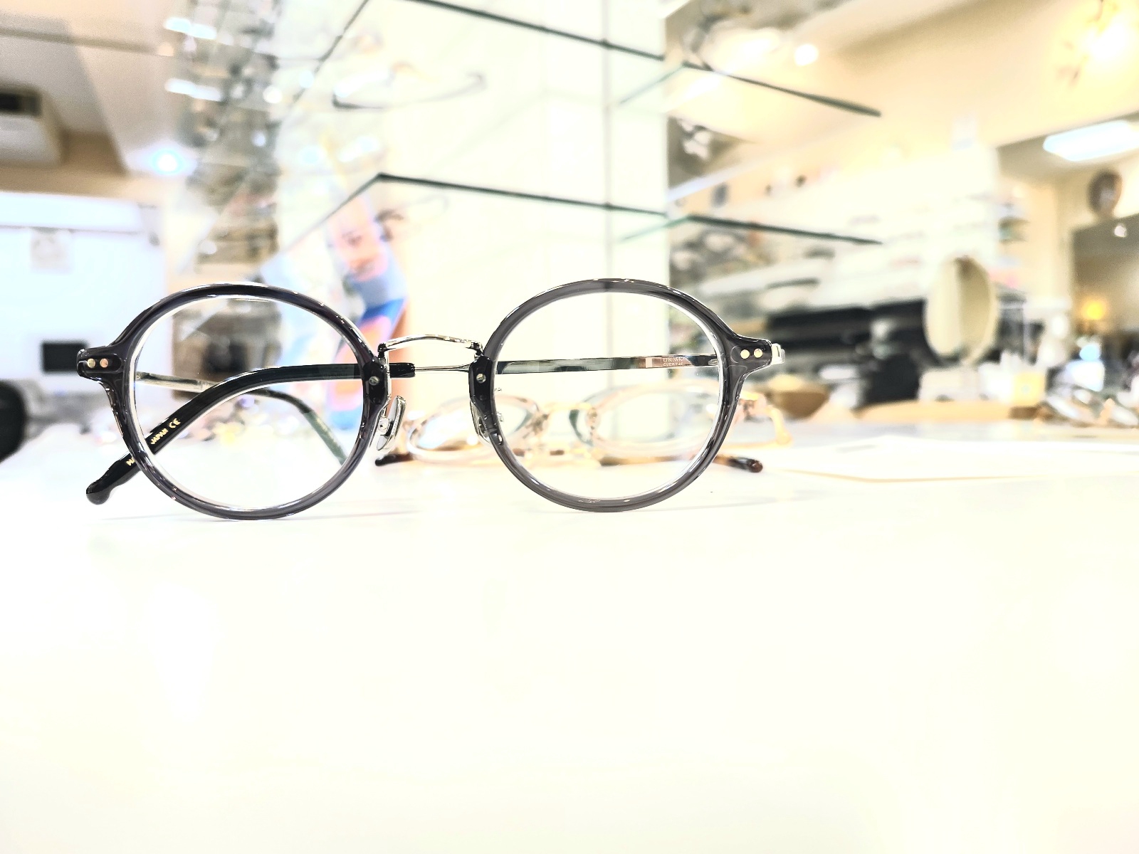 均整のとれたランドコンビ／UKMK eyewear／Luck | 豊中市の視覚に