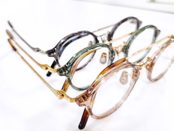 均整のとれたランドコンビ／UKMK eyewear／Luck | 豊中市の視覚に