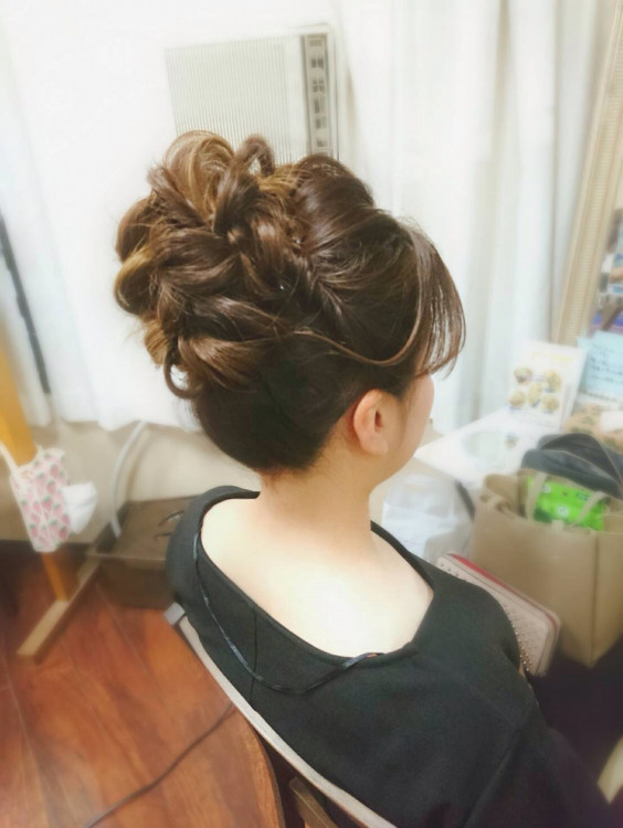 ルーズお団子ヘア ヘアセットcoco 052 962