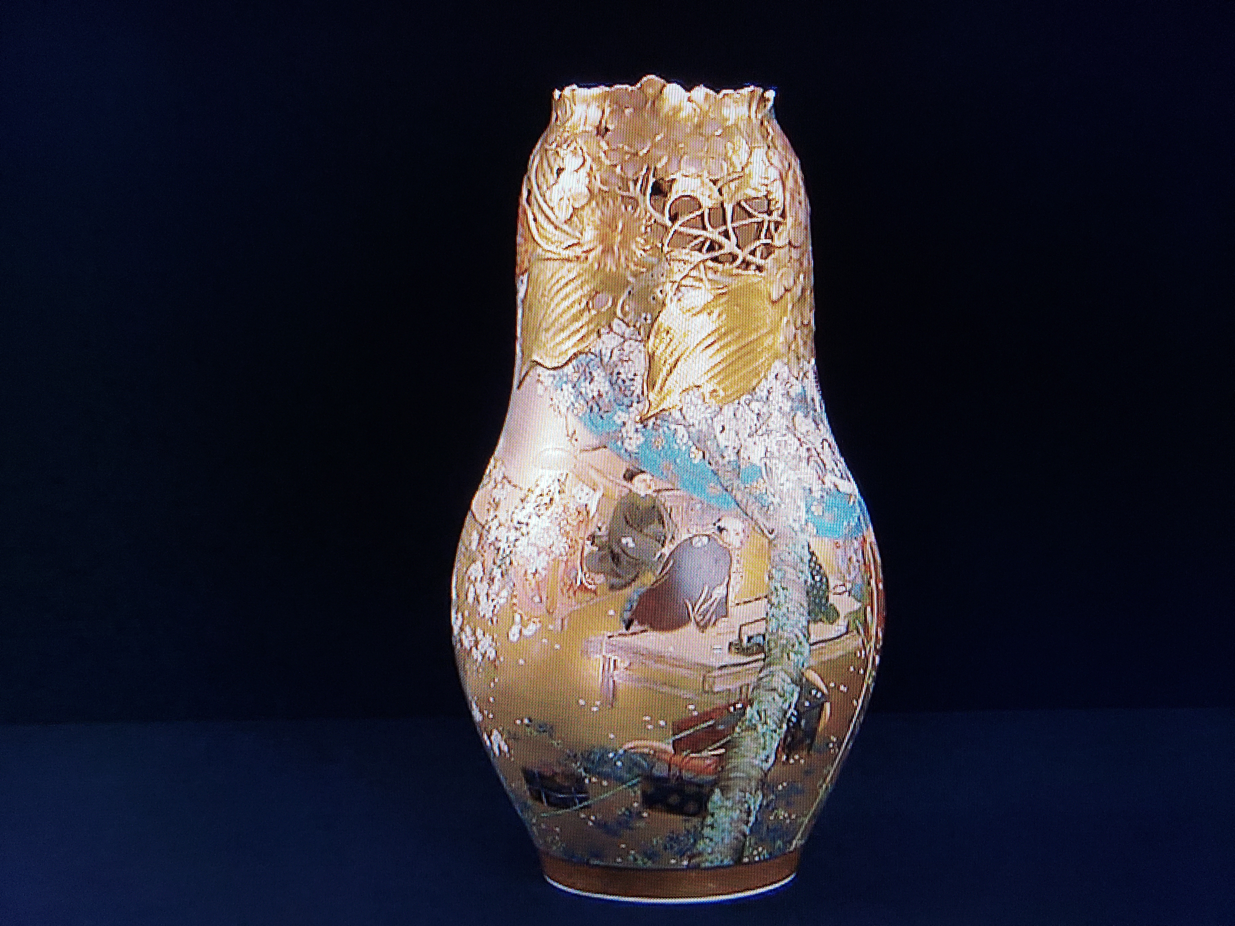 明治時代　薩摩焼　明山銘　花図皿　直径18.4cm 細密絵付　本物保証