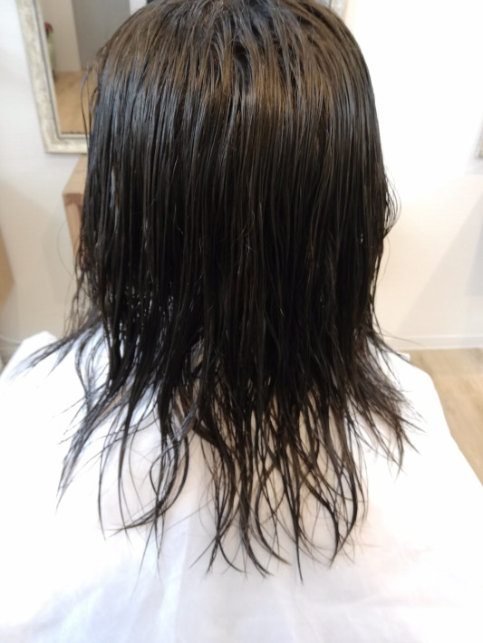 髪質改善トリートメントストレート 解説とビフォアアフター Hairbloom ヘアーブルーム １日５名様限定のリラックスできる癒しの空間