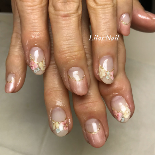 手描きフラワーフレンチネイル Lilas Nail 仙川ネイルサロン リラネイル