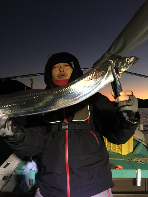 12月15日 タチウオ 広島県呉市川尻漁業協同組合所属 遊漁船平成丸
