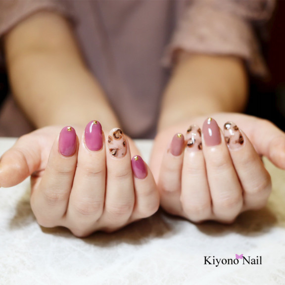 お客様ハンドデザイン ページ6 佐世保市ネイルサロン 爪が傷まず上品なネイルのキヨノネイル