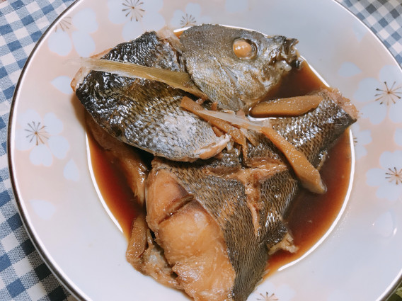 今が旬 イサキの煮付け わかぞうのんびりご飯