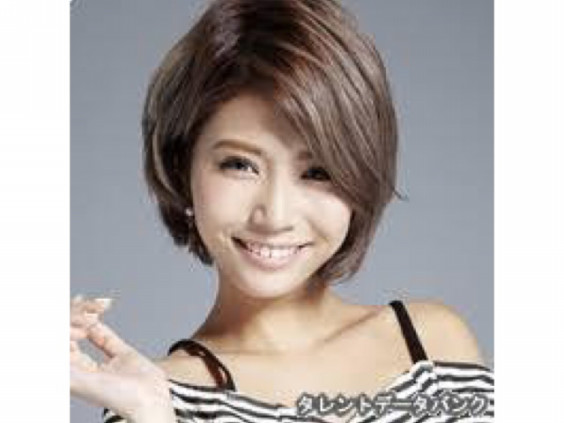 モデル 小池 真友 Product モデル 小池 真友 Product
