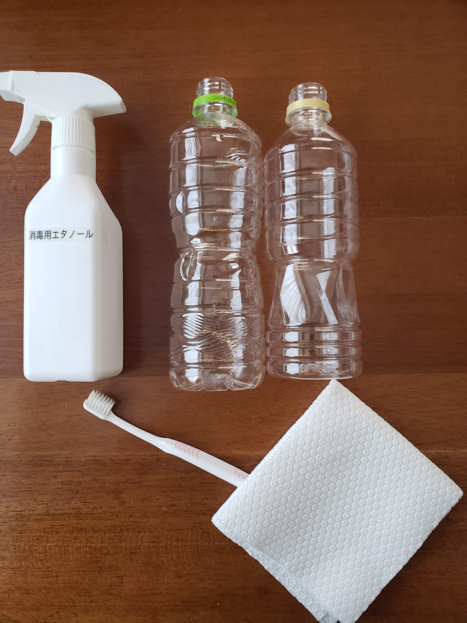 窓ガラスについた鳥のフンを安全にキレイに掃除する方法 Smile K 札幌 ナチュラルクリーニング