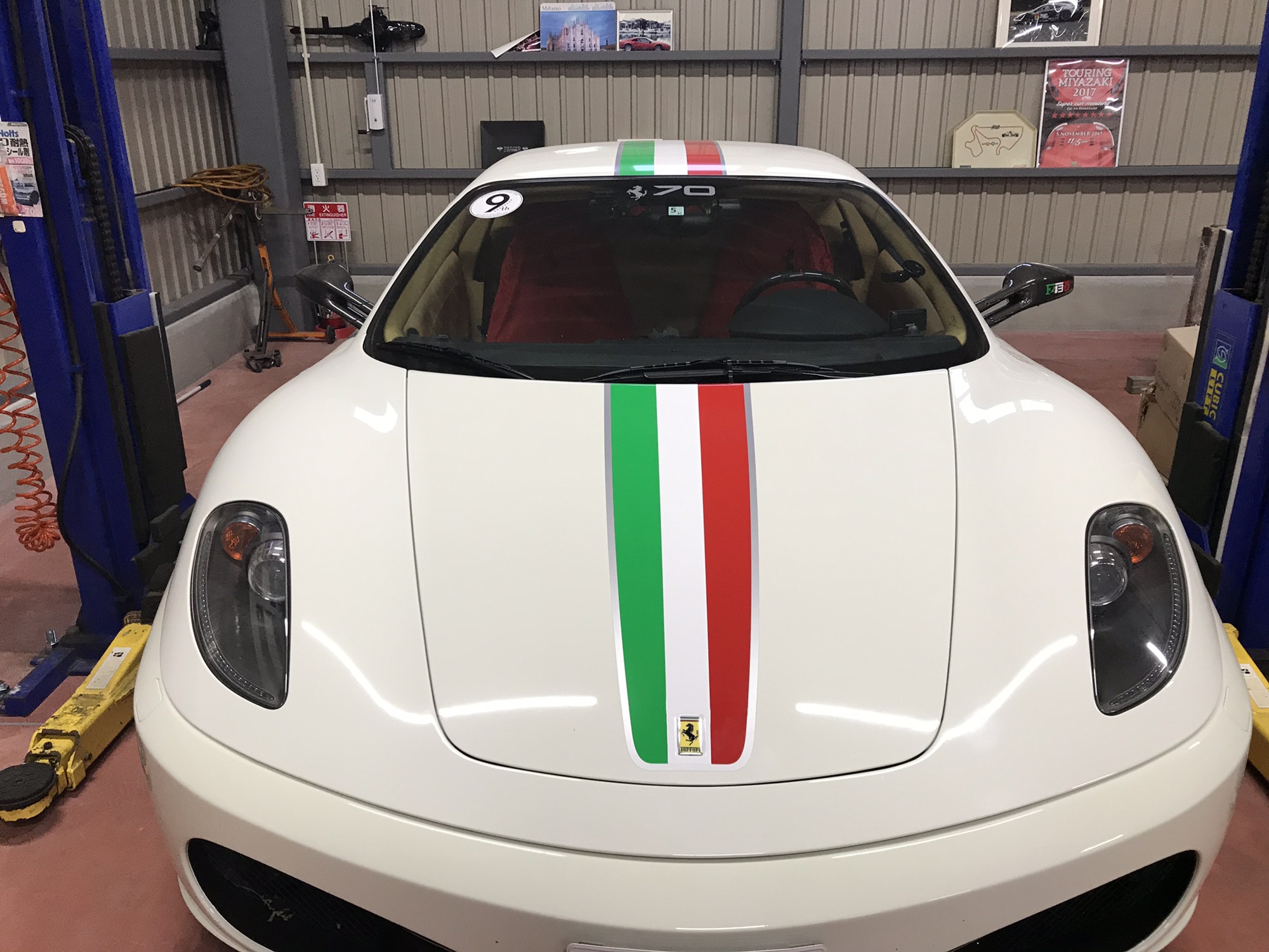 フェラーリ F430の冊子  激レアです maxresdefault.jpg