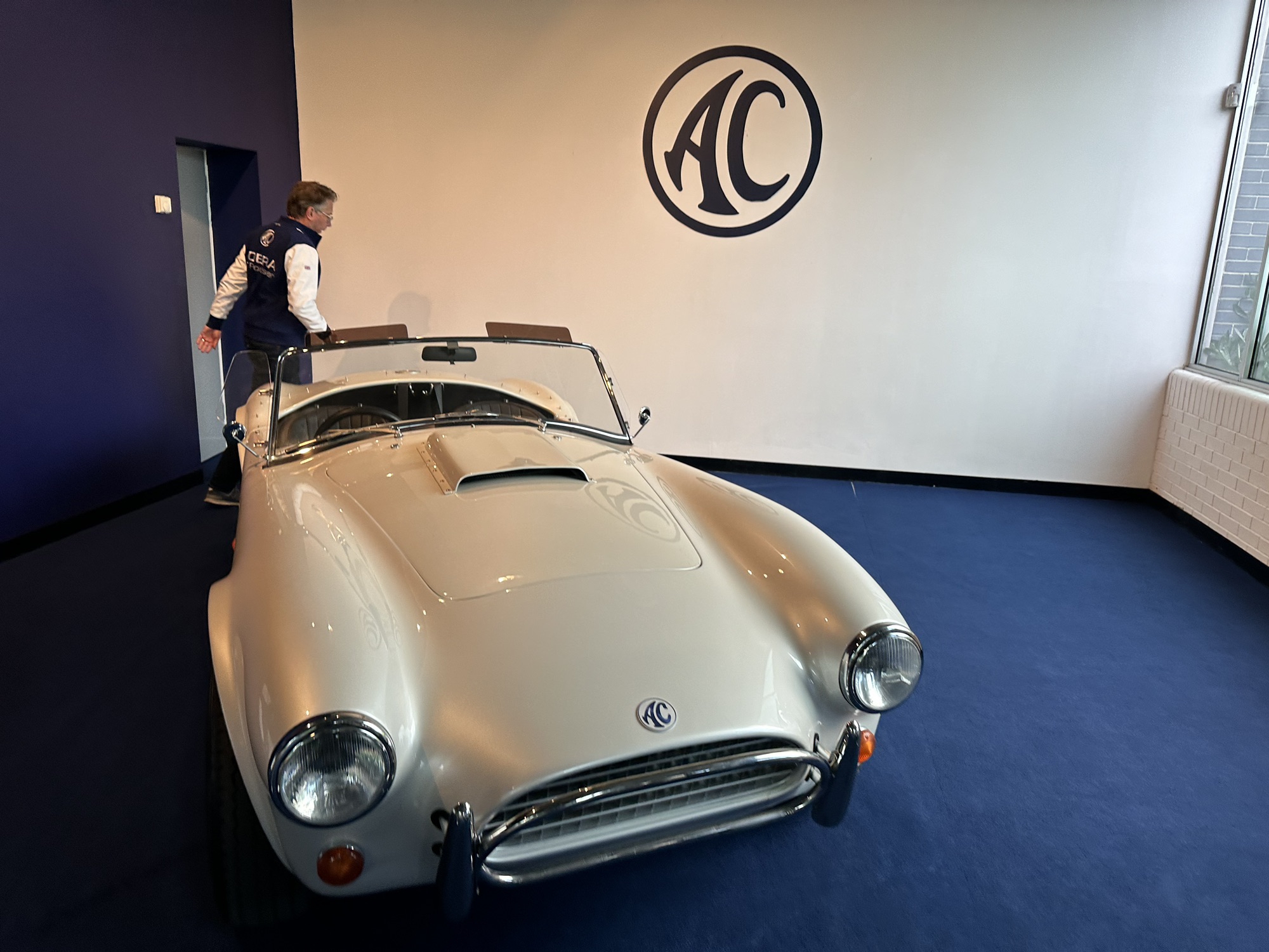 AC COBRA GTロードスター | F.PAZU