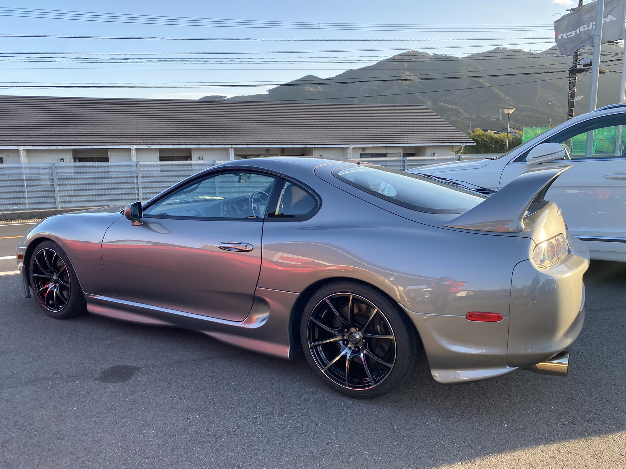 80スープラ ホイールタイヤ交換 | F.PAZU
