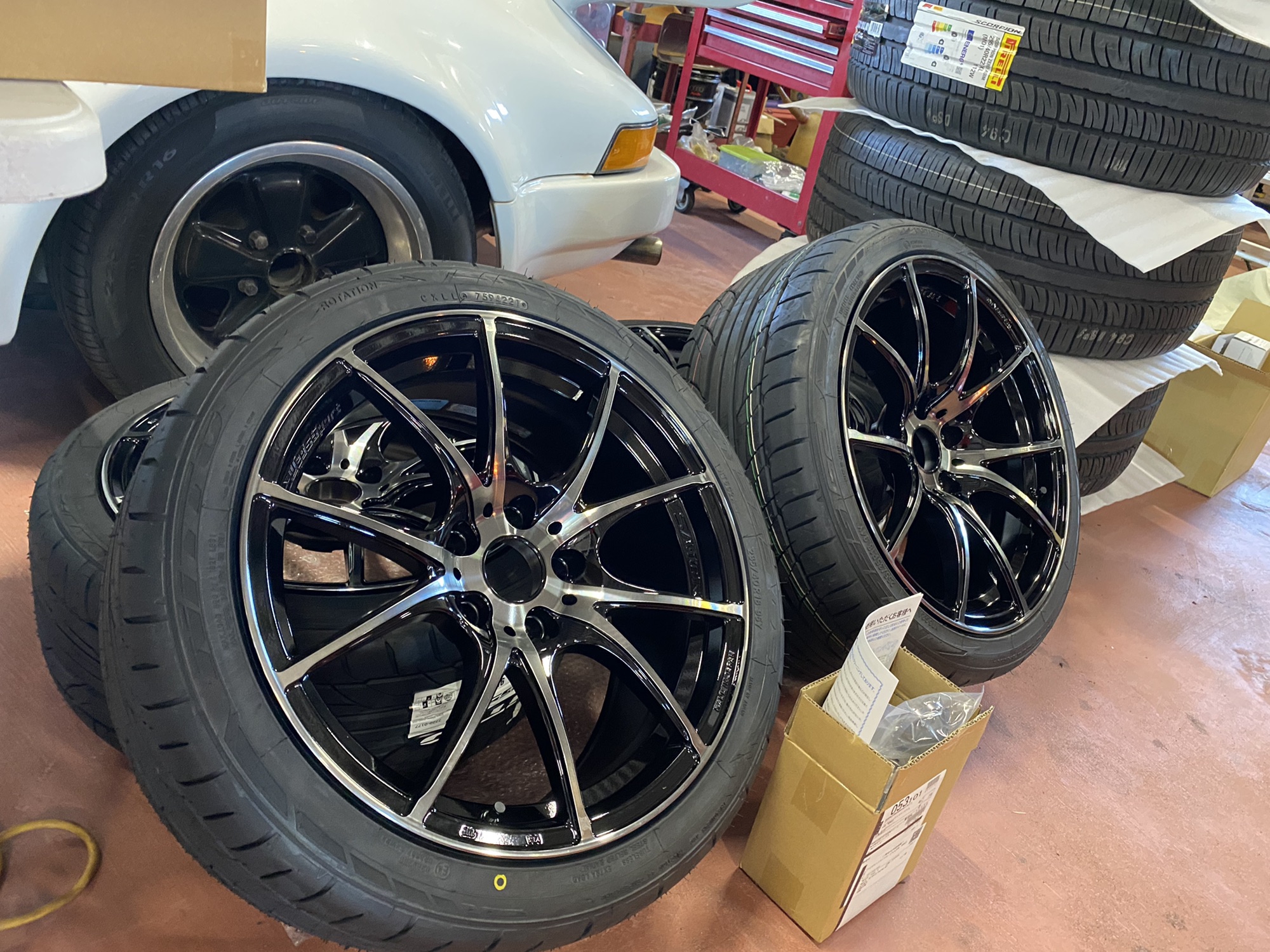 80スープラ➕R32GTR➕ホイール一式 80スープラ ホイールタイヤ交換 | F.PAZU