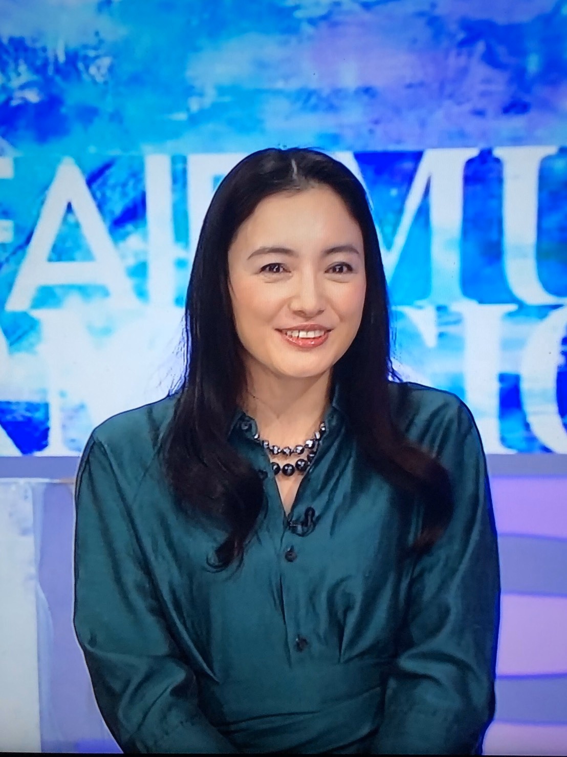 仲間由紀恵さん | DRESSUNREVE 仲間由紀恵さん | DRESSUNREVE