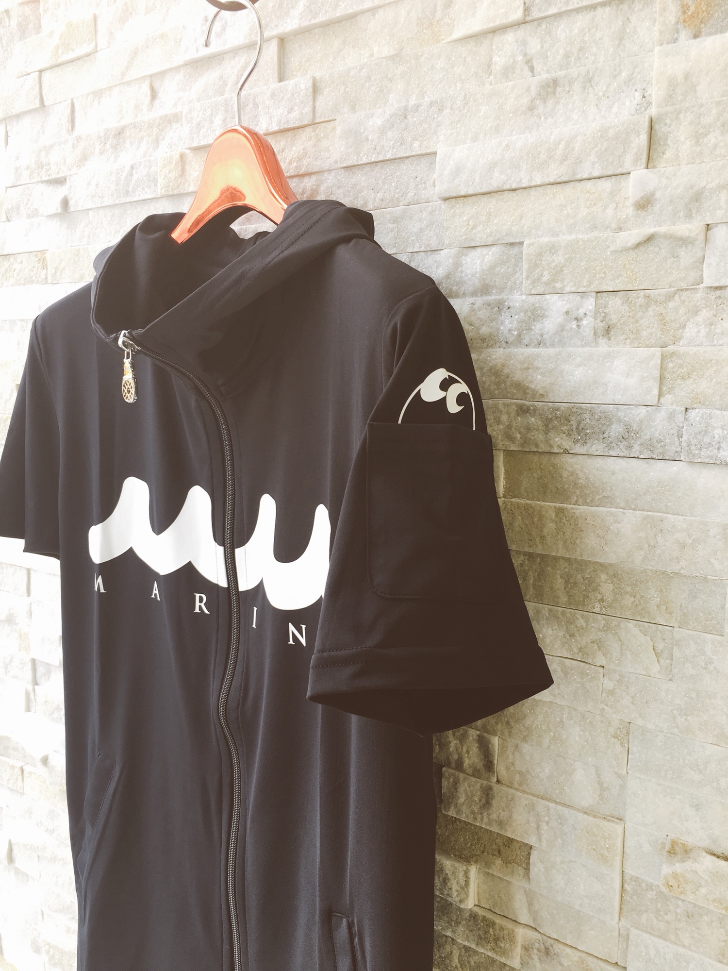 muta MARINE の半袖ラッシュパーカー | 大人の隠れ家 5+ワンダ