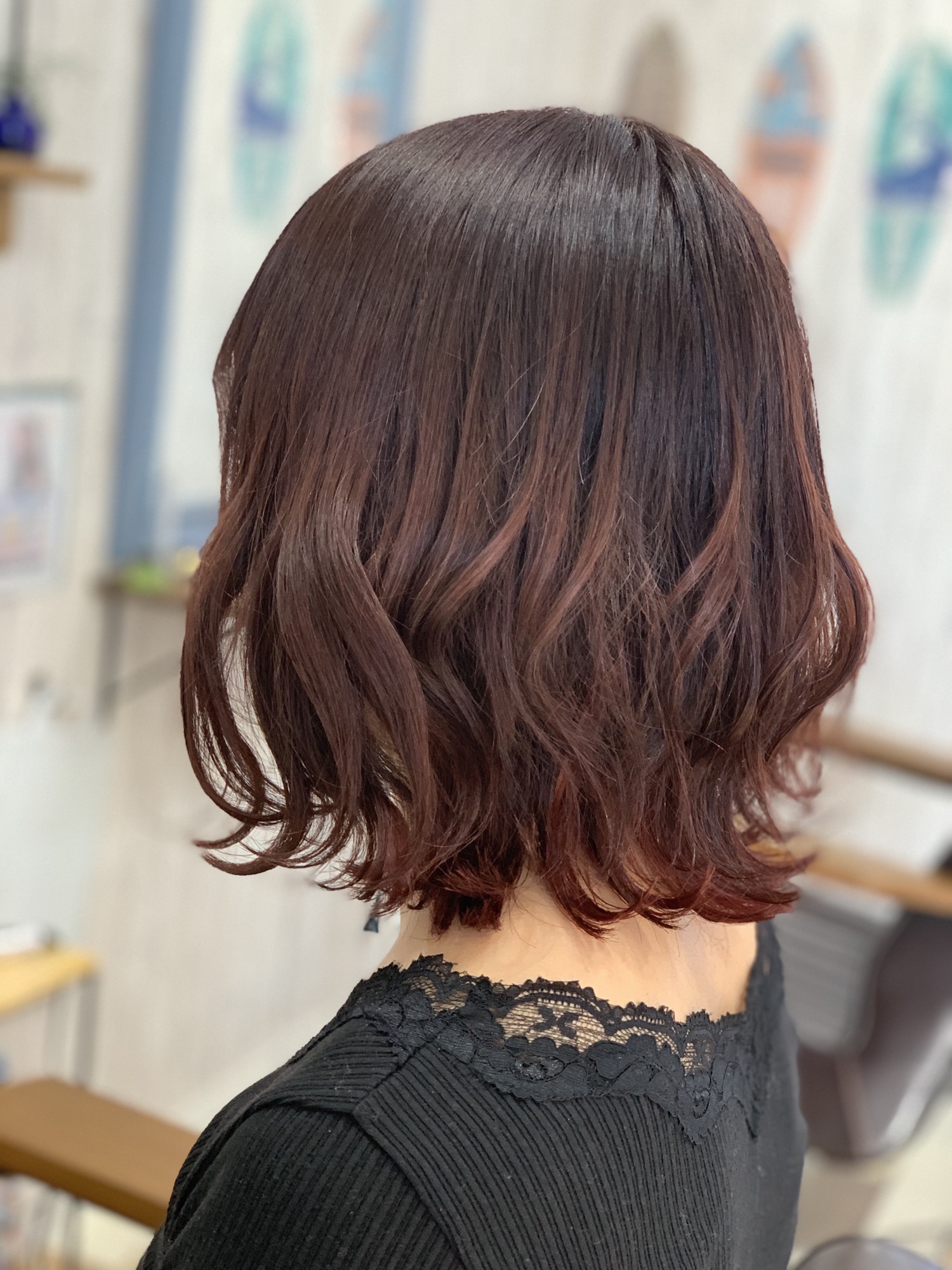 ピンクブラウン インナーカラーも同系色で Charmant For Hair