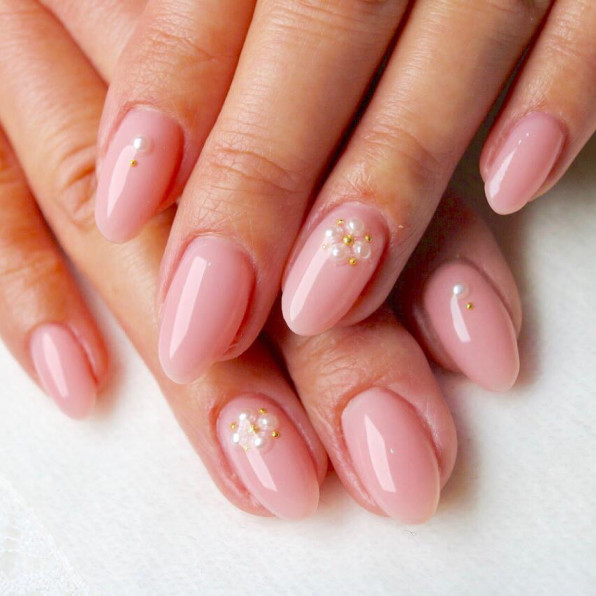 Profile 爪に優しいオーガニックジェルネイル ウィアネイル We Re Nail