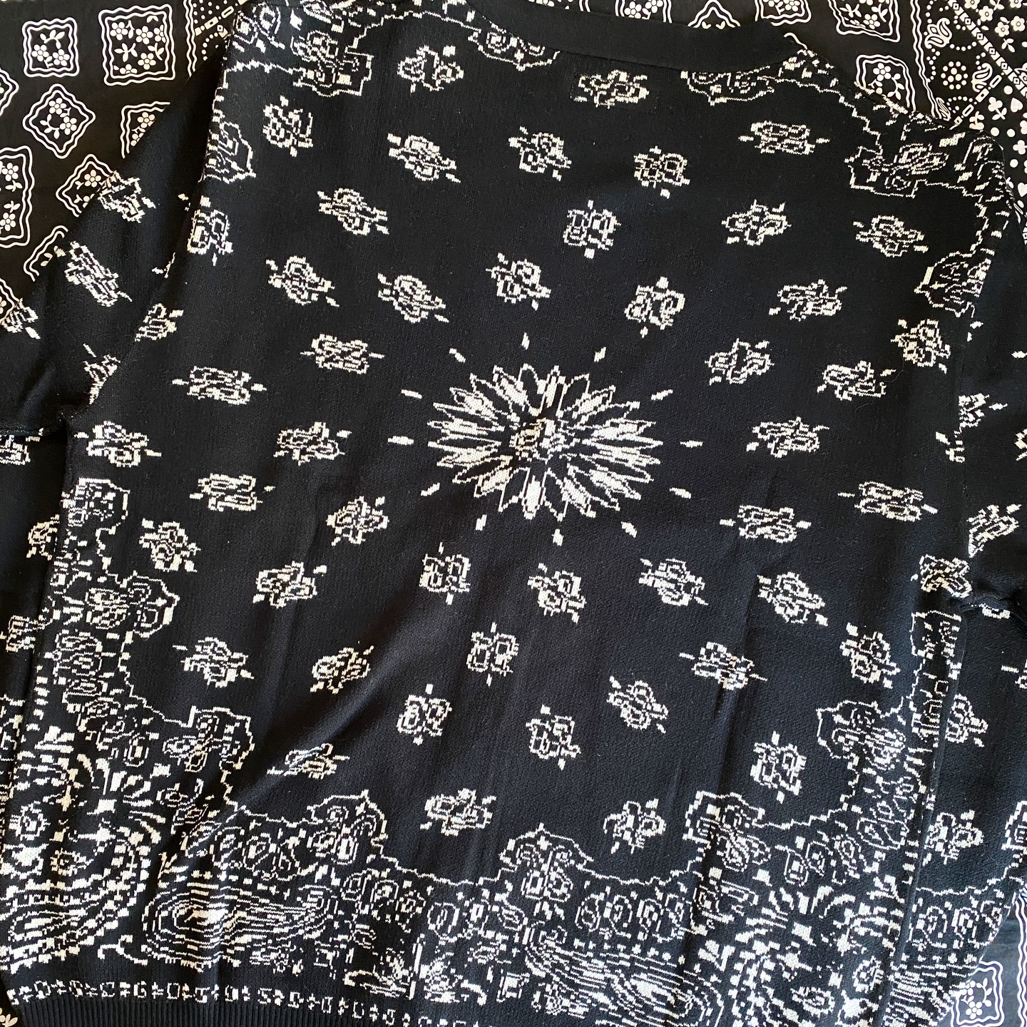 HIDEANDSEEK 26SS BANDANA CARDIGAN発売開始 | FAGRASS WEB SITE