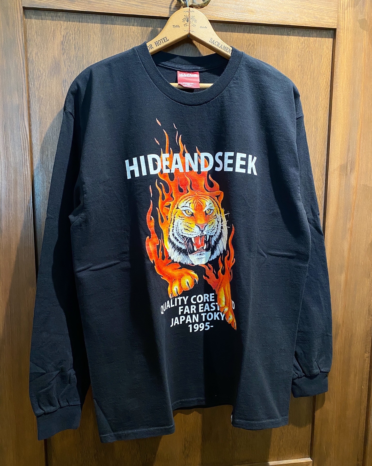 トップス hide and seek Tiger L/S Tee 25ss HIDEANDSEEK 25SS Tiger L/S TEE発売開始 | FAGRASS WEB SITE