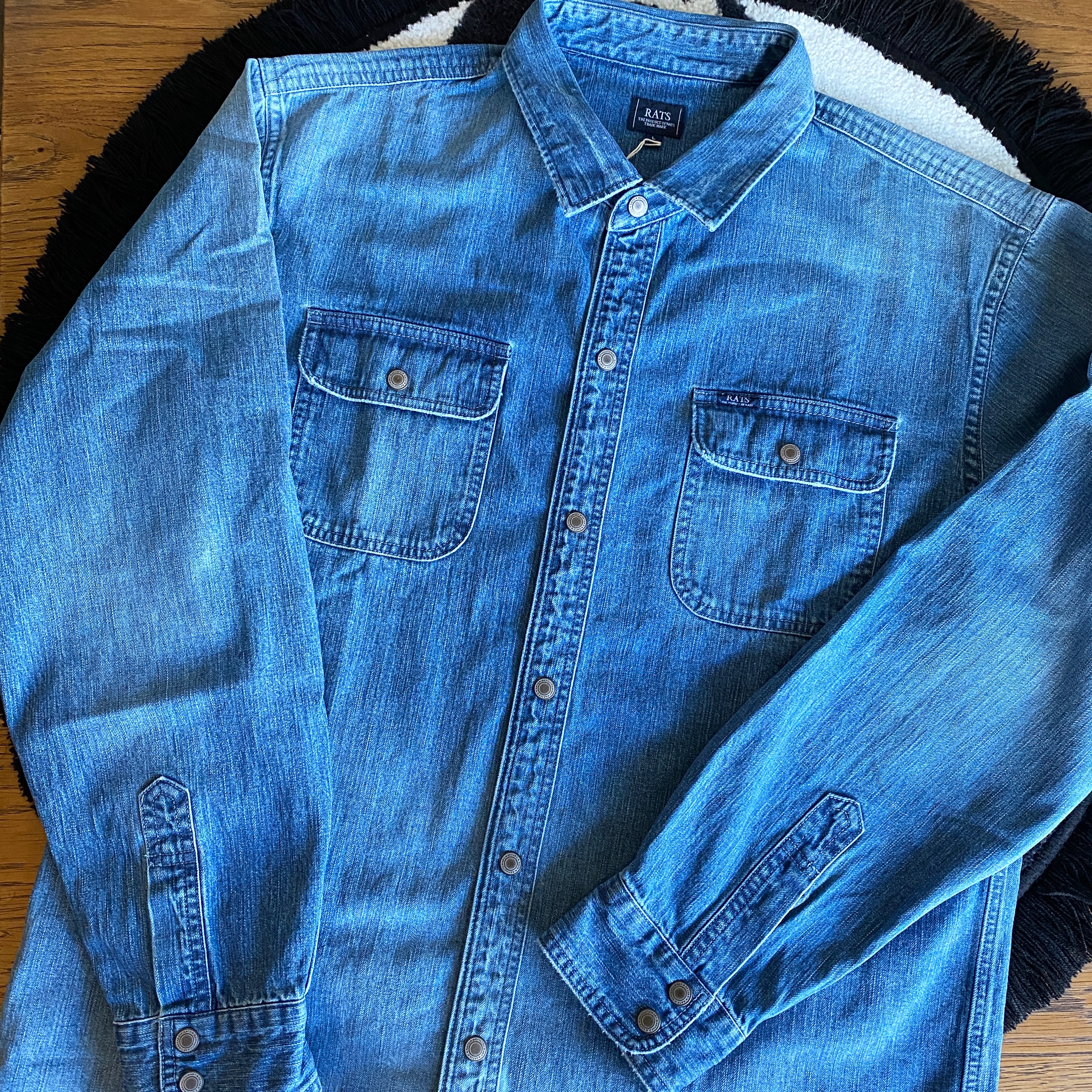 aa0e7826797889708a8578557217ab