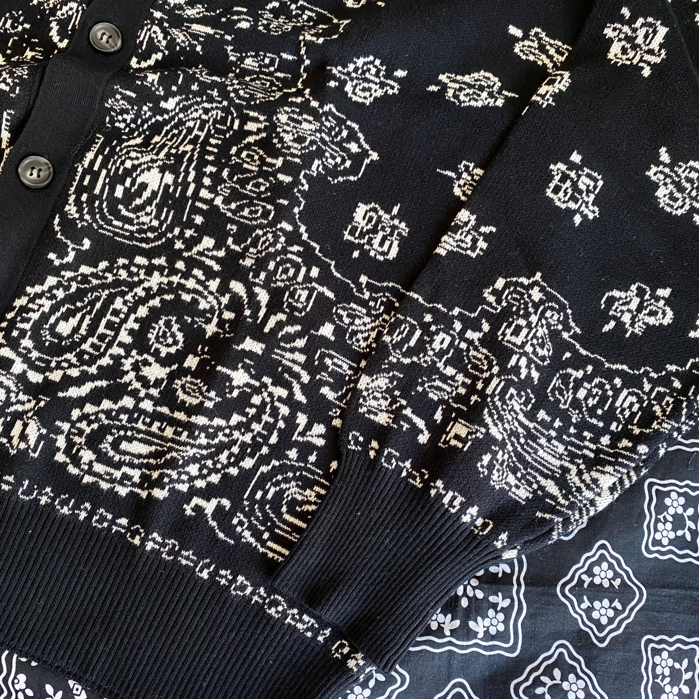 HIDEANDSEEK 26SS BANDANA CARDIGAN発売開始 | FAGRASS WEB SITE
