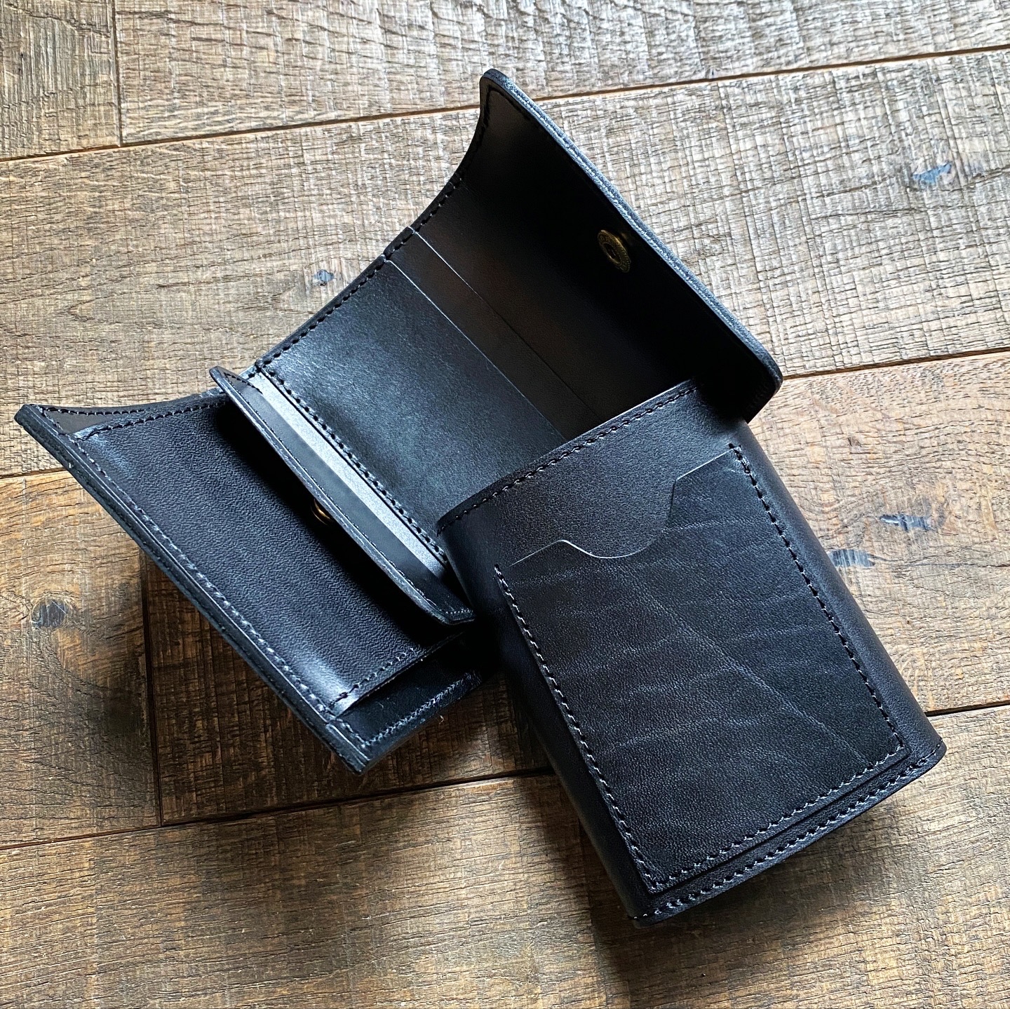 hideandseek ハイドアンドシーク レザー 財布 ブラック 新品未使用 Hide and Seek/ハイドアンドシーク/Leather Wallet-Short/レザー