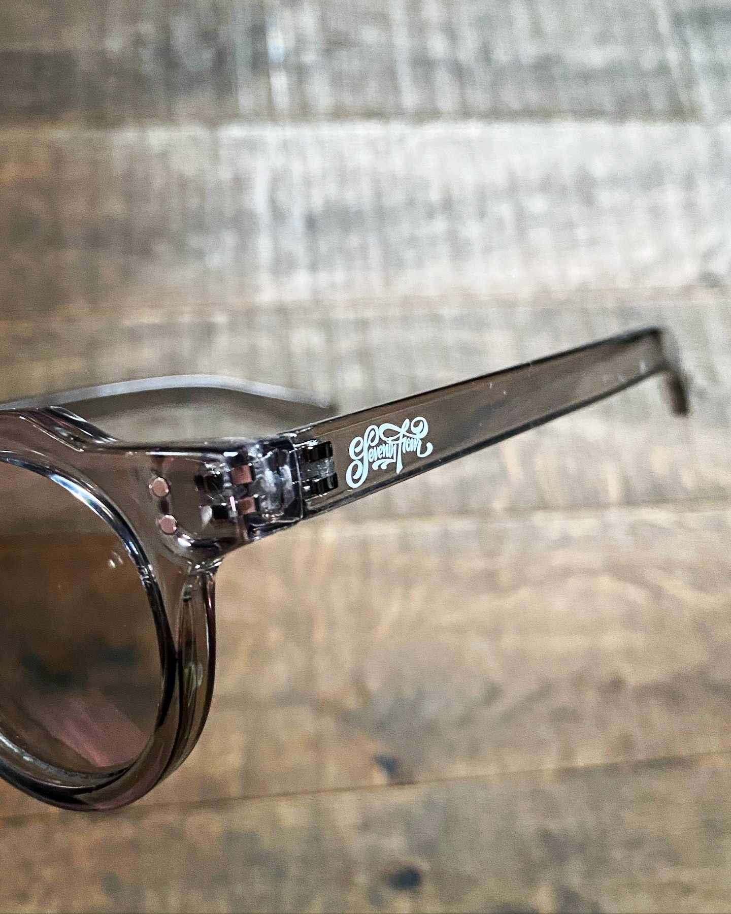 ●新作 SEVENTY FOUR 太フレーム サングラス ブラック×ライトグレー SEVENTY FOUR 24SUMMER CROWN PANT SUN GLASSES発売開始 | FAGRASS WEB