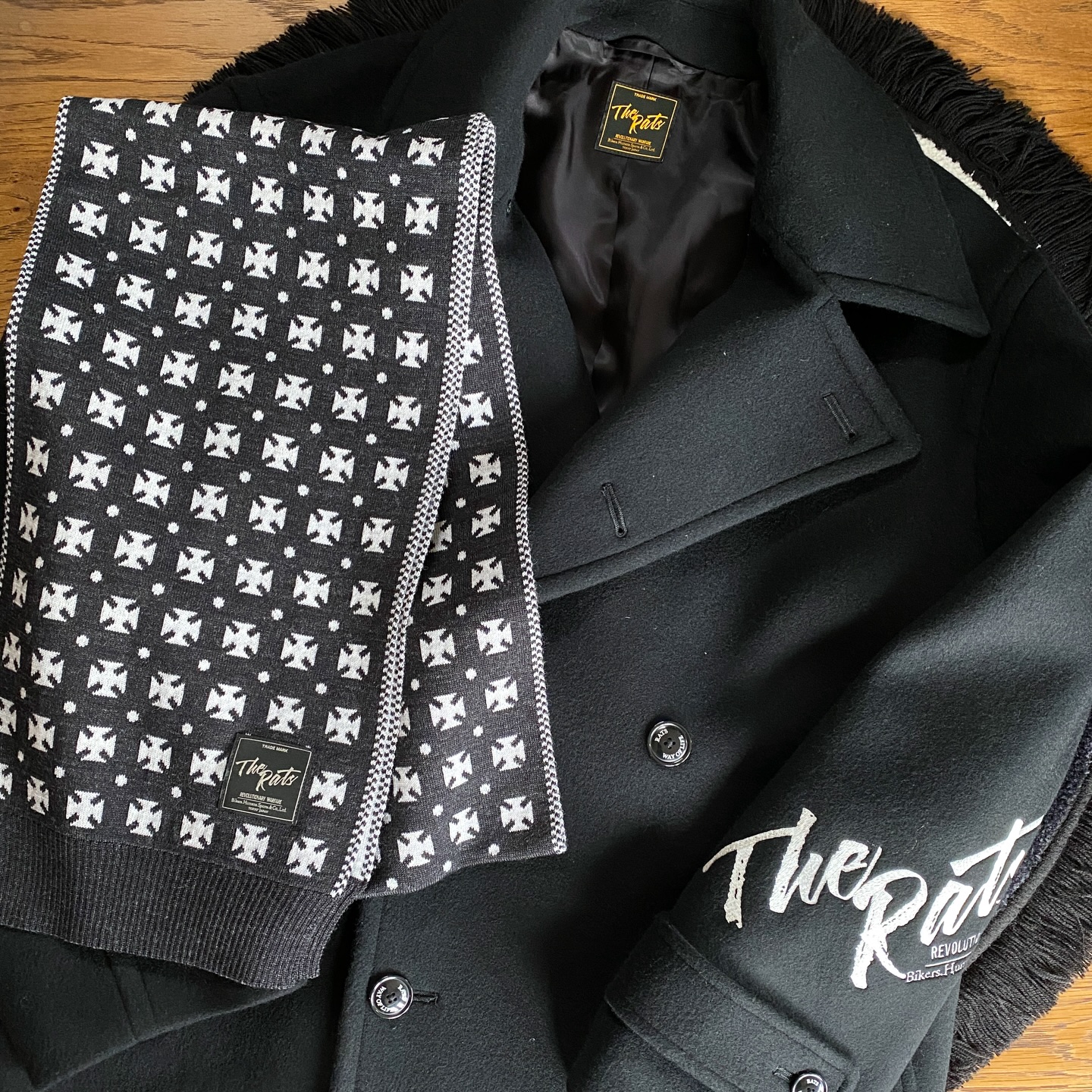 真鍮の経年変化が楽しめるラッツオリジナルキーホルダー。 | FAGRASS