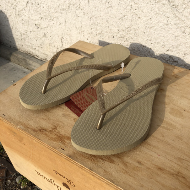 ビーチサンダル ハワイアナス入荷 サーフィン スノーボードショップ サーズデイズ徳島